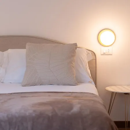 Apartment Mansarda Mella By Wonderful Italy